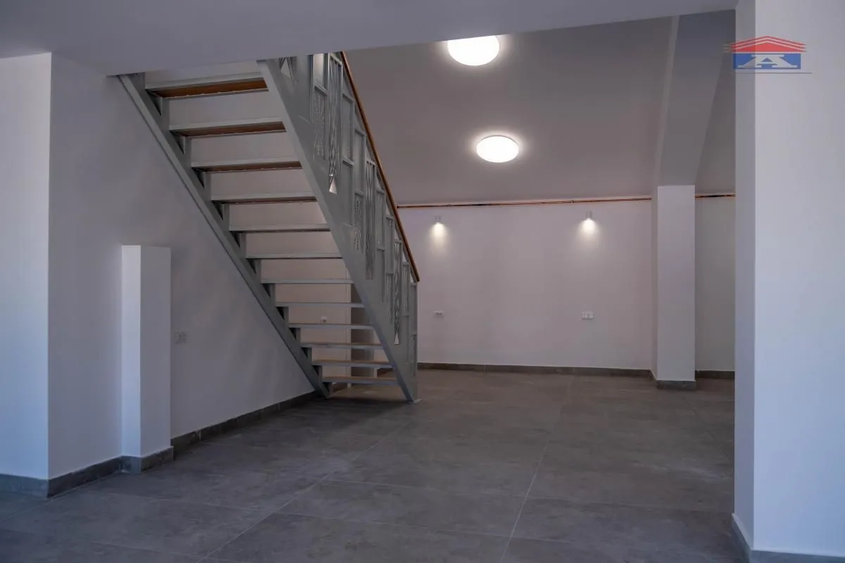 Rent, office space, 123m², Veternik, Novi Sad Sve Podlokacije