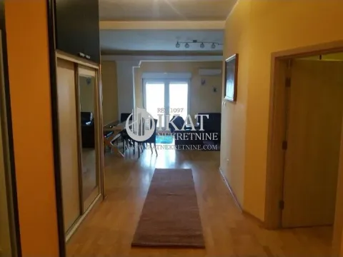 Izdavanje, trosoban stan, 125m², Profesorska Kolonija, Palilula Sve Podlokacije - image 2