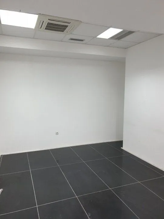 Sale, office space, 320m², Momišići, Podgorica