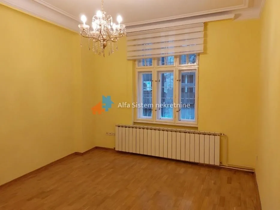 Rent, three bedroom apartment, 70m², Stari Grad, Beograd