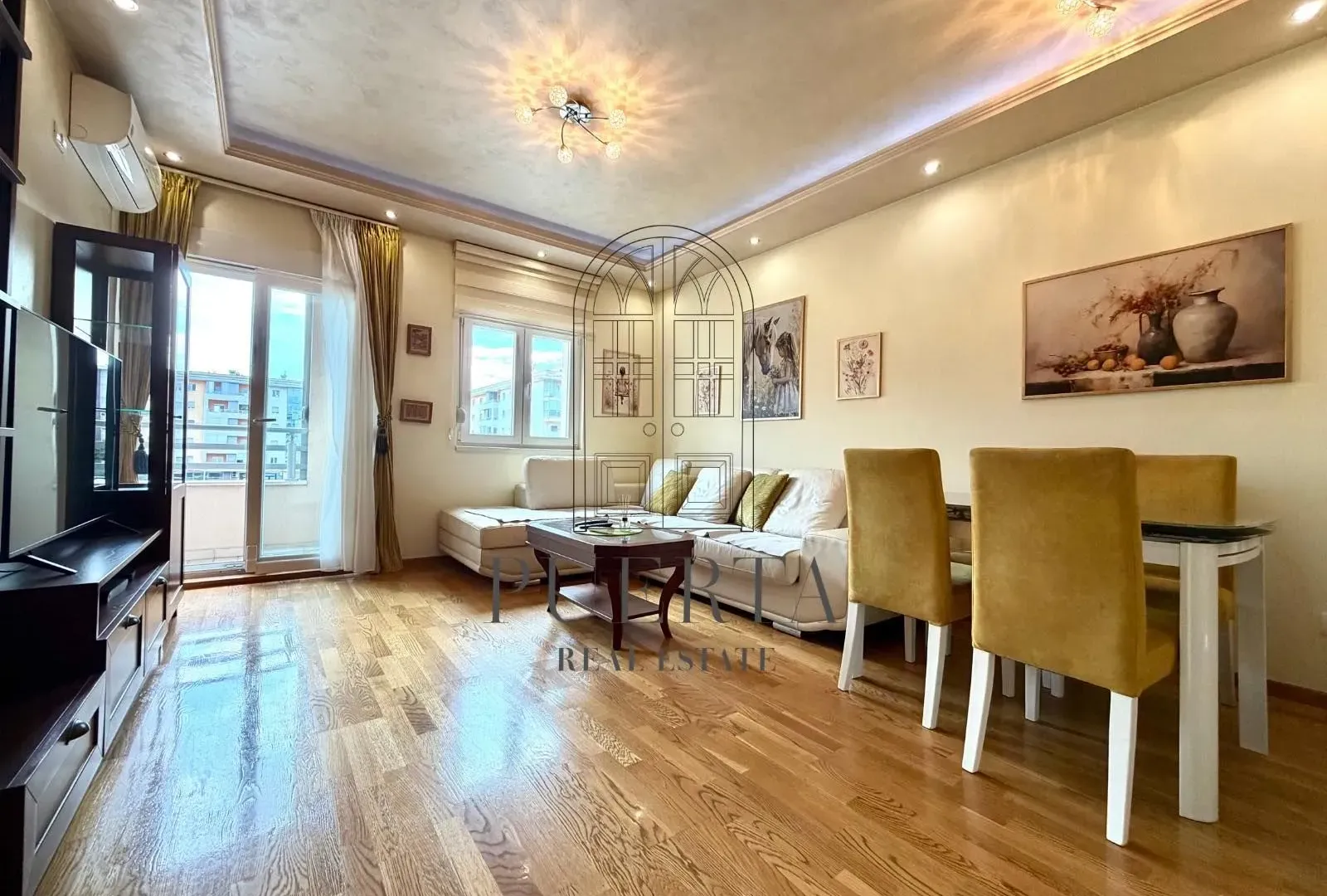 Rent, one bedroom apartment, 50m², City Kvart, Podgorica