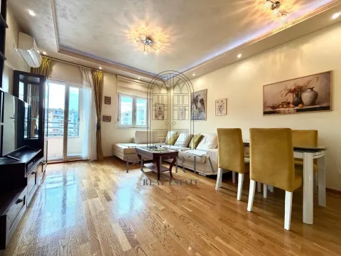 Rent, one bedroom apartment, 50m², City Kvart, Podgorica - image 1