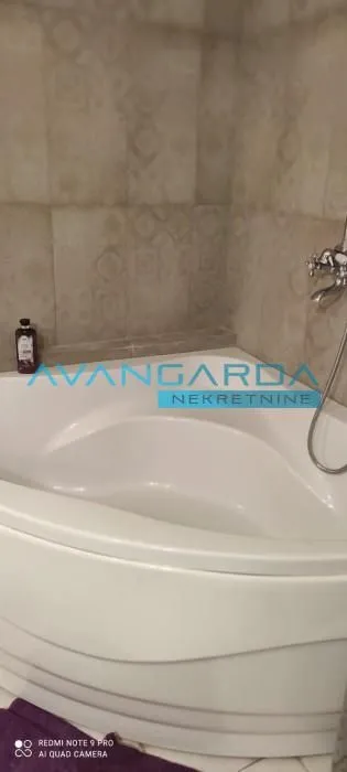 Izdavanje, stan, 144m², Palilula Sve Podlokacije, Beograd