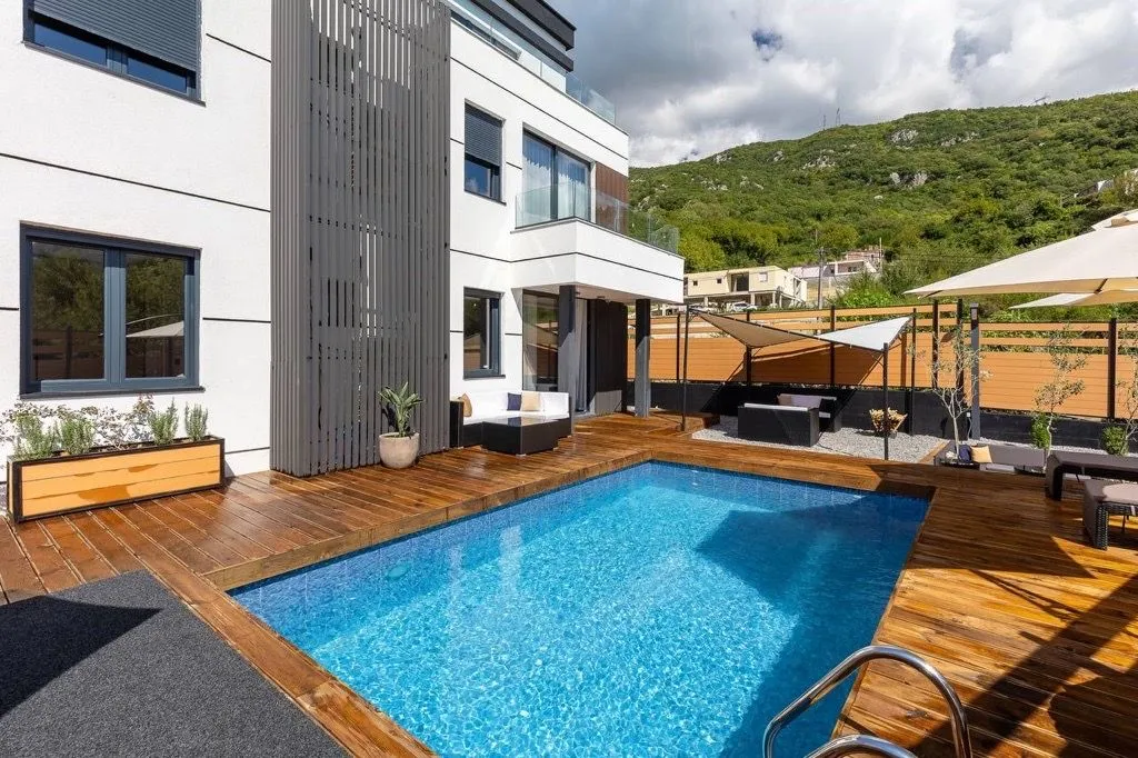 Prodaja, dvosoban stan, 120m², Lastva Grbaljska, Kotor