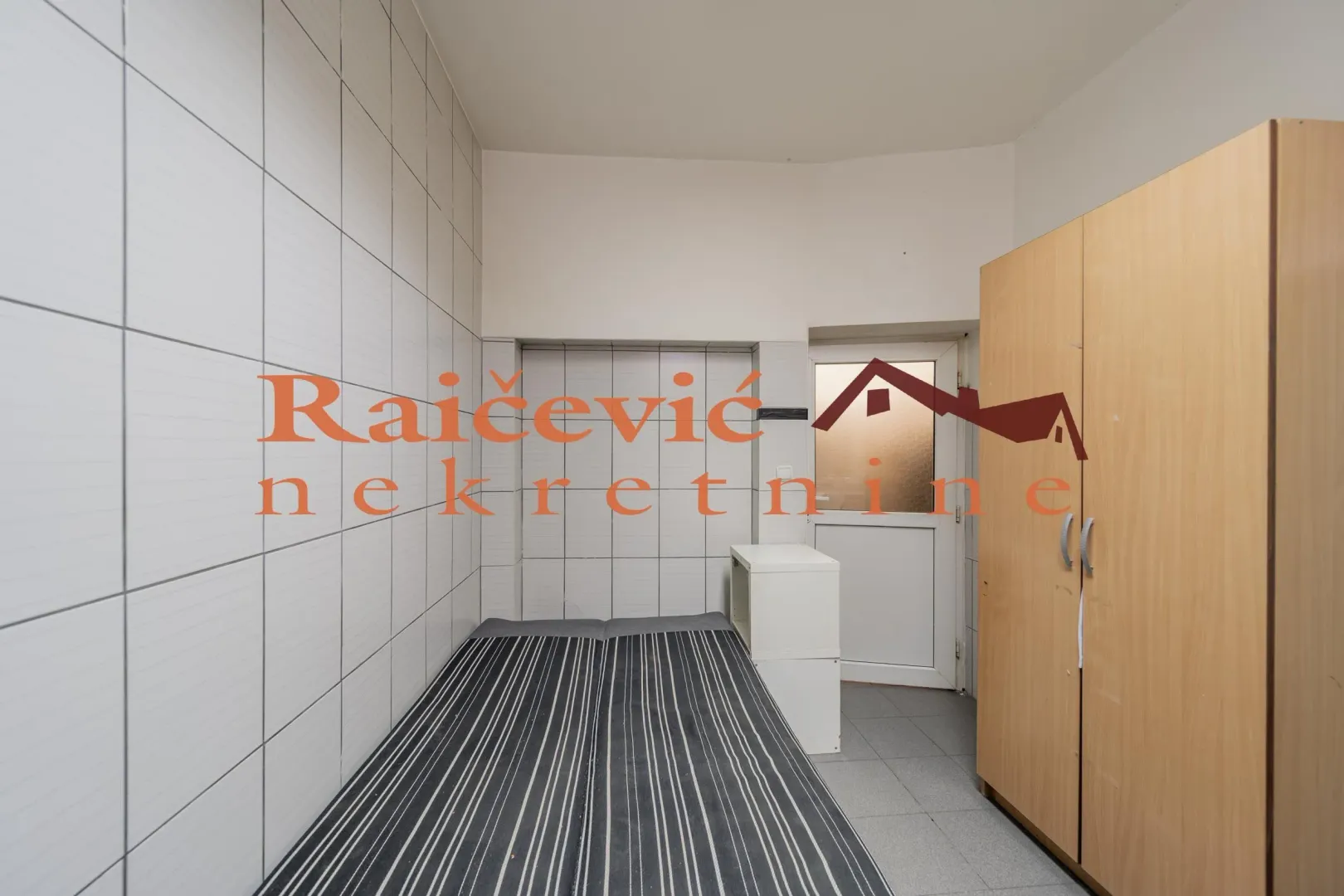 Prodaja, jednosoban stan, 38m², Zvezdara Sve Podlokacije, Beograd