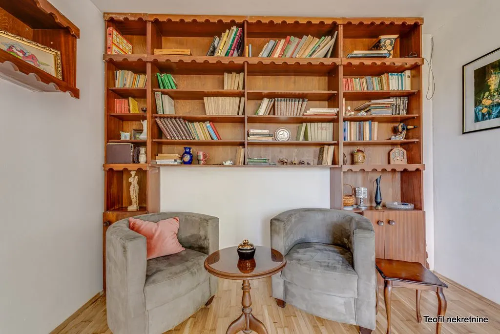 Prodaja, jednosoban stan, 49m², Stari Grad, Beograd
