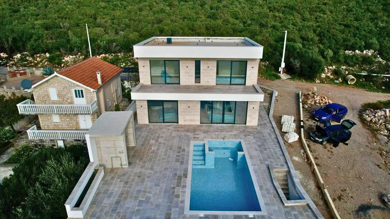 Prodaja, kuća, 250m², Krimovica, Kotor