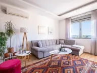 Sale, one bedroom apartment, 54m², Tivat, Crna Gora - image 7