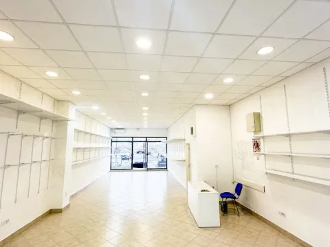 Rent, office space, 120m², Stari Aerodrom, Podgorica - image 1