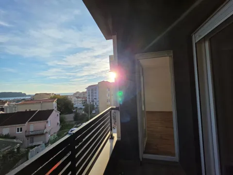 Prodaja, jednosoban stan, 43m², Budva, Crna Gora - image 12