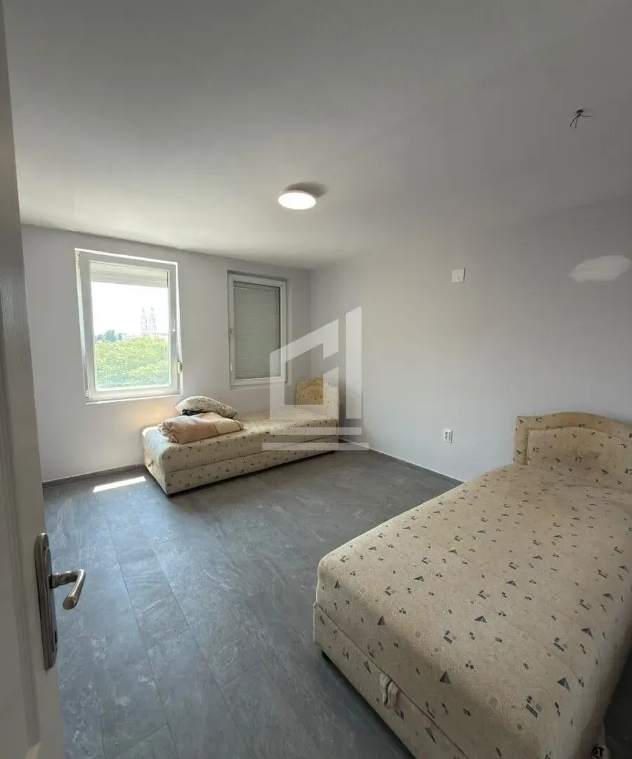 Izdavanje, dvosoban stan, 85m², Centar, Rožaje