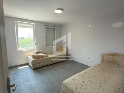 Izdavanje, dvosoban stan, 85m², Centar, Rožaje - image 8
