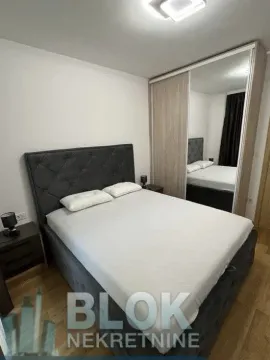 Izdavanje, jednosoban stan, 75m², New City, Podgorica - image 8