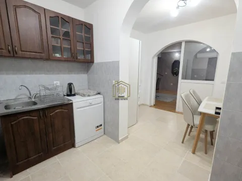 Izdavanje, trosoban stan, 120m², Zabjelo, Podgorica - image 7