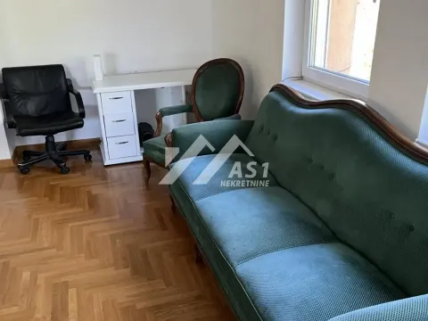 Izdavanje, četvorosoban stan, 120m², Stari Majur, Petrovaradin - image 3