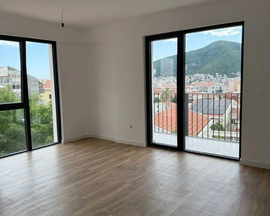 Prodaja, dvosoban stan, 52m², Podkošljun, Budva