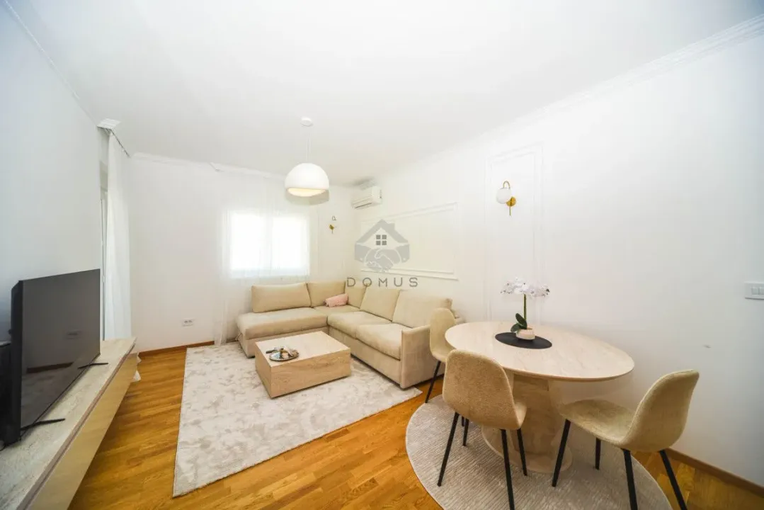 Rent, one bedroom apartment, 46m², Stari Aerodrom, Podgorica
