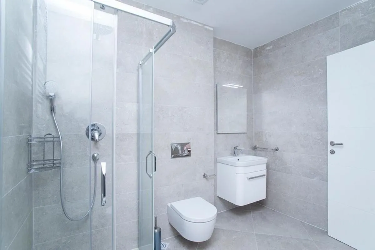 Rent, one bedroom apartment, 57m², Centar, Tivat