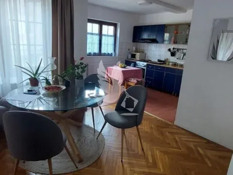 Sale, house, 180m², Centar Sve Podlokacije, Beograd - image 14