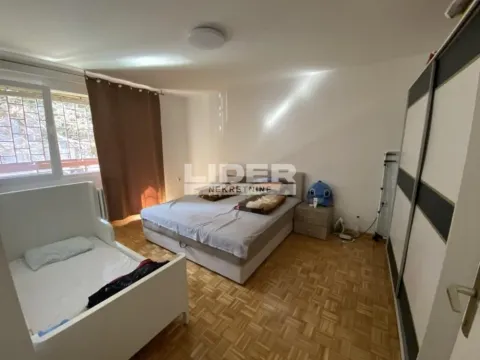 Sale, three bedroom apartment, 72m², Čukarica, Beograd - image 5