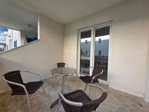 Sale, two bedroom apartment, 64m², Bečići, Budva - image 14