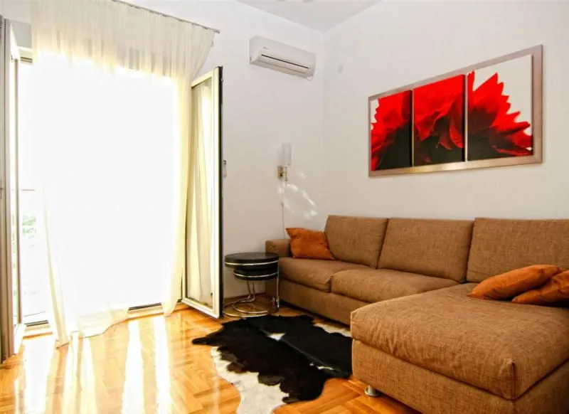 Prodaja, stan, 51m², Bečići, Budva