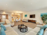 Sale, two bedroom apartment, 201m², Đuraševići, Tivat - image 7