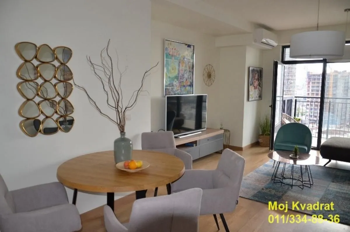 Sale, three bedroom apartment, 82m², Savski Venac, Beograd