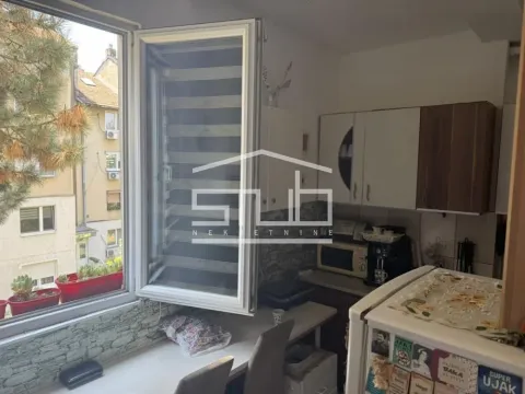 Prodaja, trosoban stan, 64m², Labudovo Brdo, Beograd - image 6