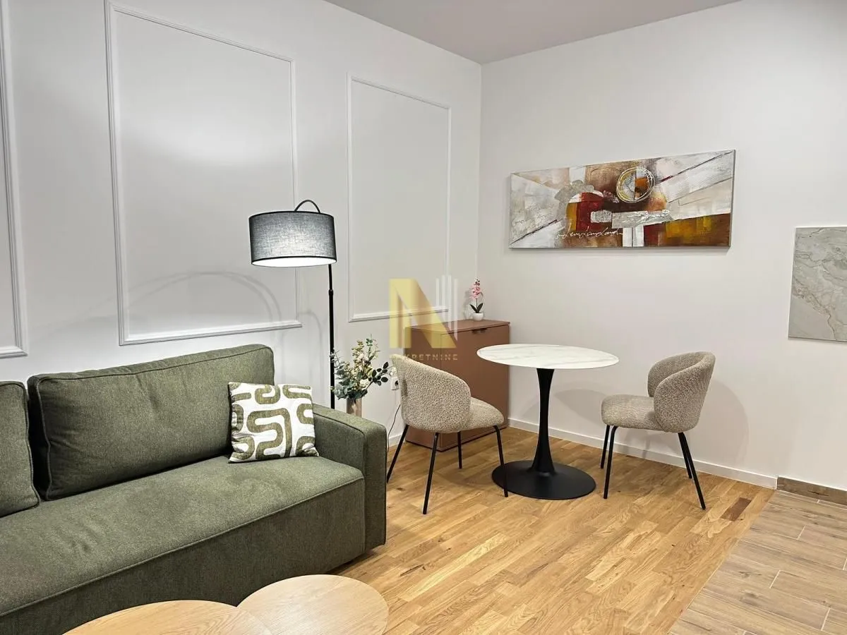 Izdavanje, jednosoban stan, 36m², Salajka, Novi Sad Sve Podlokacije