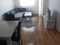 Izdavanje, jednosoban stan, 46m², Stari Aerodrom, Podgorica - image 1