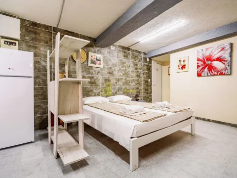 Prodaja, poslovni prostor, 1000m², Bečići, Budva - image 46