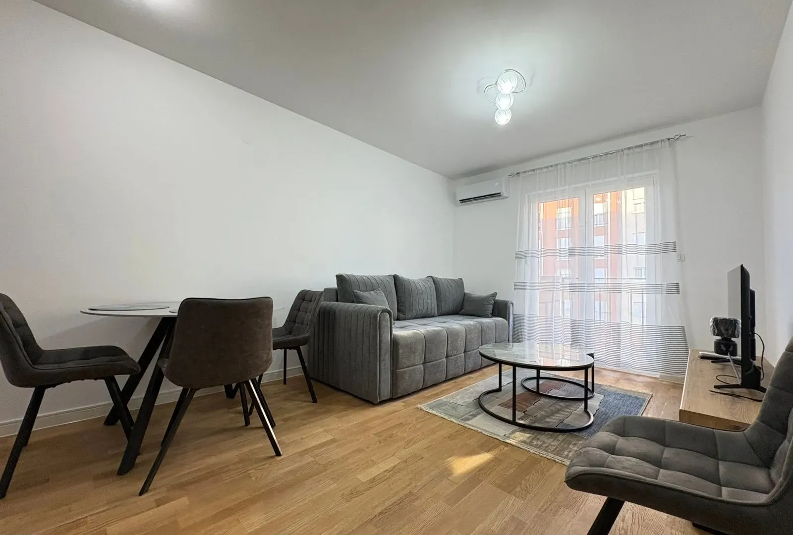 Rent, one bedroom apartment, 42m², Stari Aerodrom, Podgorica