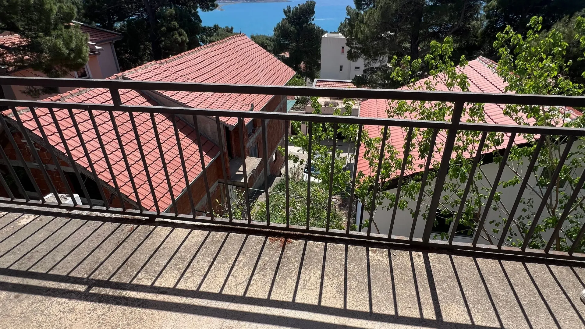 Sale, house, 300m², Zeleni Pojas, Bar
