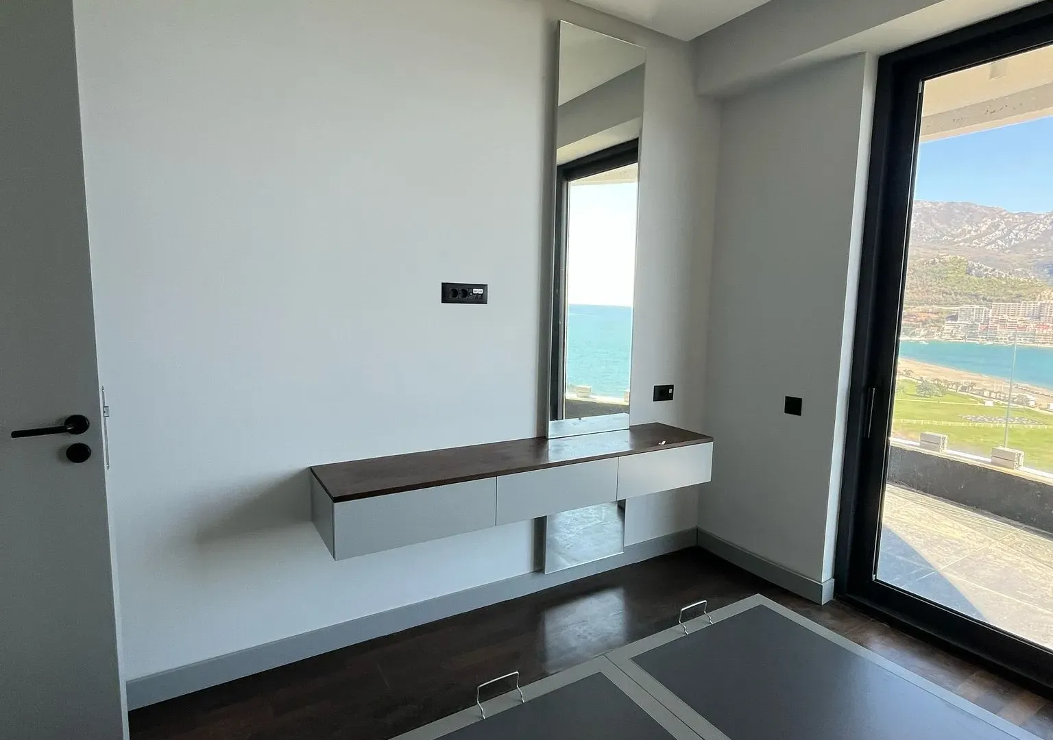 Prodaja, jednosoban stan, 78m², Bečići, Budva