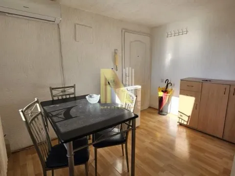 Izdavanje, jednosoban stan, 30m², Centar, Novi Sad - image 3