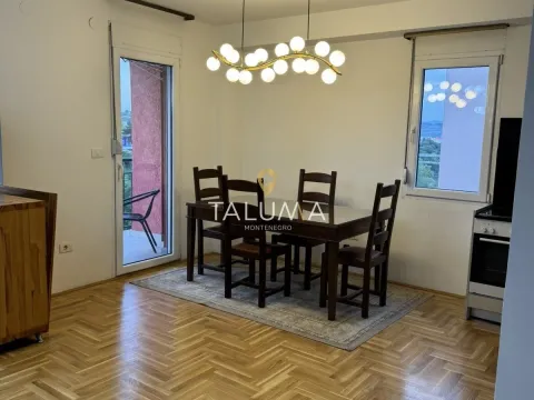 Rent, three bedroom apartment, 92m², City Kvart, Podgorica - image 4