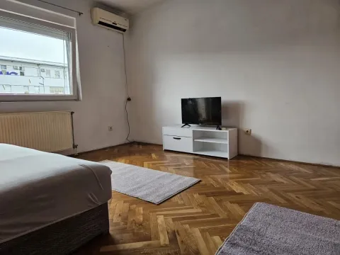 Izdavanje, dvosoban stan, 54m², Liman 4, Novi Sad Sve Podlokacije - image 5