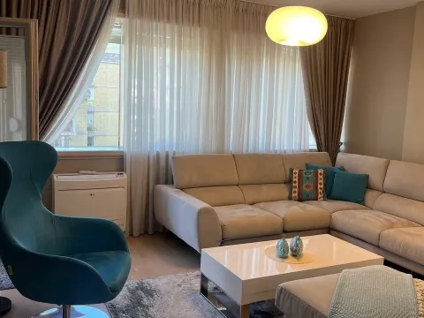 Prodaja, jednosoban stan, 47m², Centar, Budva - image 9