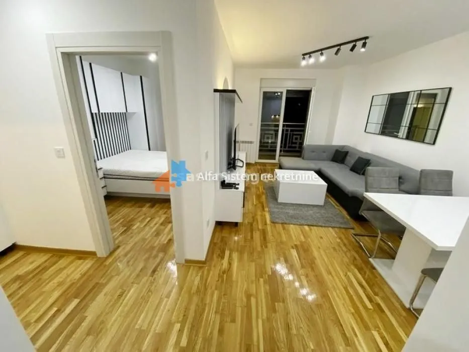 Rent, two bedroom apartment, 52m², Bogoslovija, Palilula Sve Podlokacije