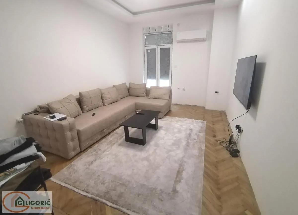 Prodaja, dvosoban stan, 65m², Topličin venac, Beograd