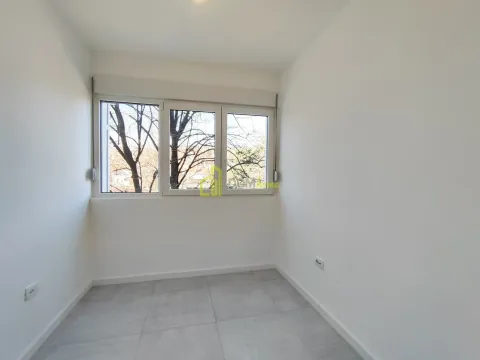 Rent, office space, 45m², Preko Morače, Podgorica - image 6
