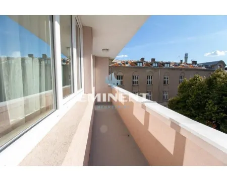 Rent, three bedroom apartment, 65m², Stari Grad, Beograd - image 9