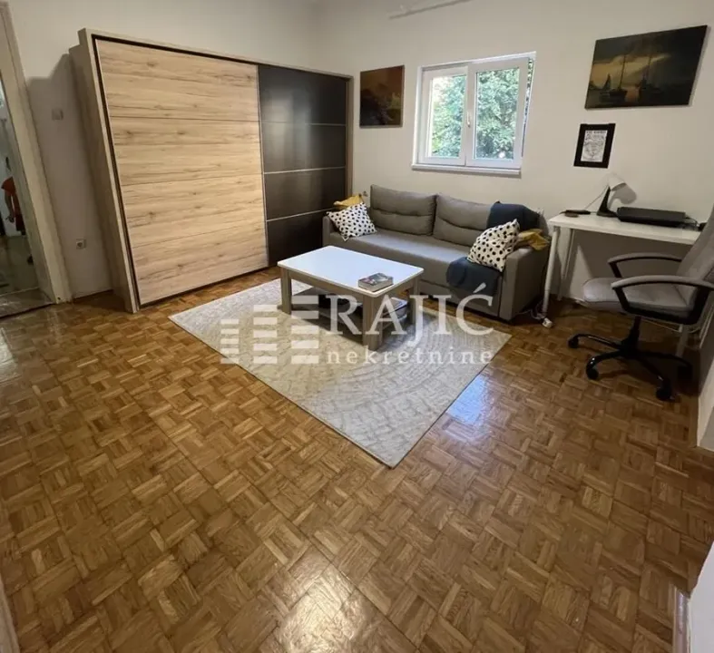 Rent, two bedroom apartment, 52m², Vračar Centar, Vračar Sve Podlokacije