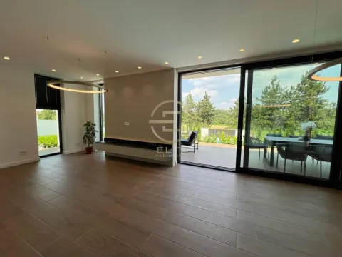 Prodaja, kuća, 253m², Rakovac, Novi Sad Sve Podlokacije - image 23