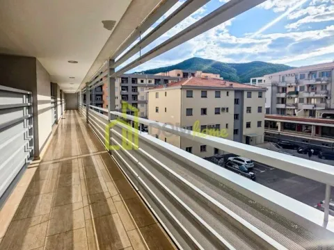 Sale, two bedroom apartment, 85m², Budva, Crna Gora - image 7