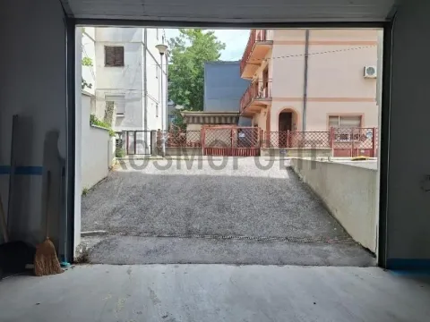 Rent, office space, 14m², Autokomanda, Voždovac Sve Podlokacije - image 2
