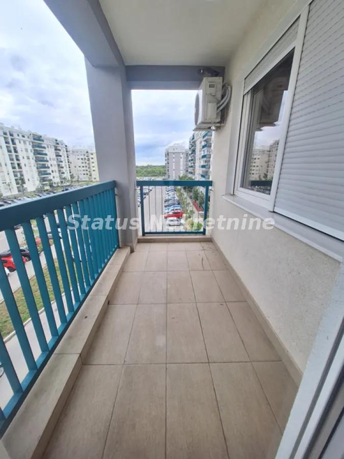 Izdavanje, dvosoban stan, 67m², Novo naselje, Novi Sad