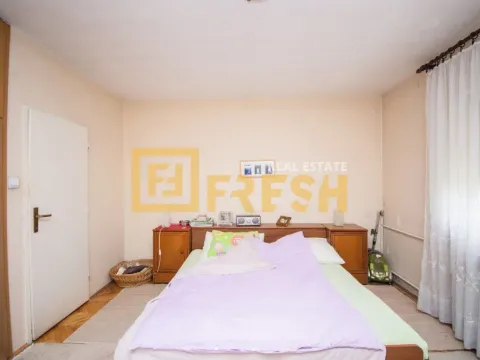 Prodaja, kuća, 120m², Gornja Gorica, Podgorica - image 16