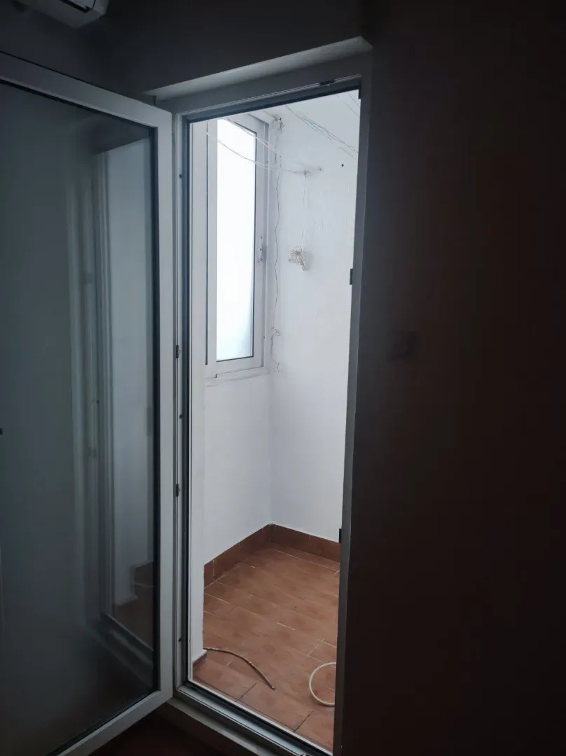 Izdavanje, stan, 25m², Krivi Most, Podgorica
